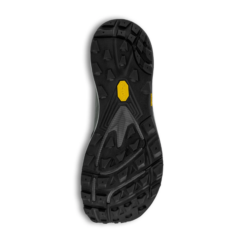 TopoAthleticTraverseGrey_CharcoalBottom