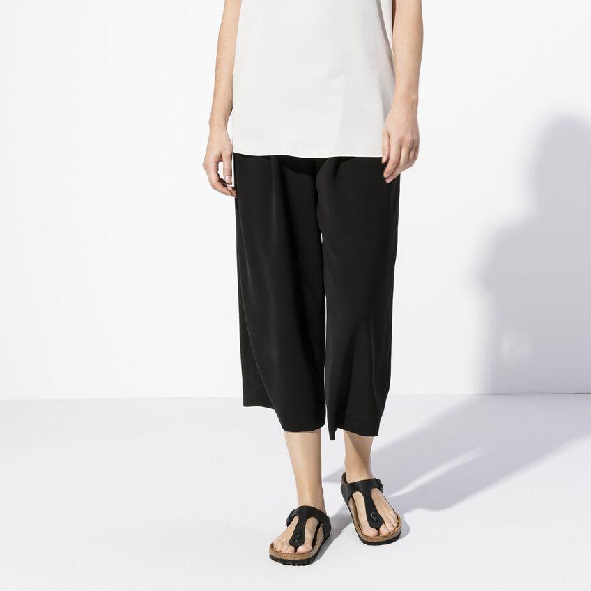 Birkenstock Gizeh Black Leather - Kumpfy Shoes