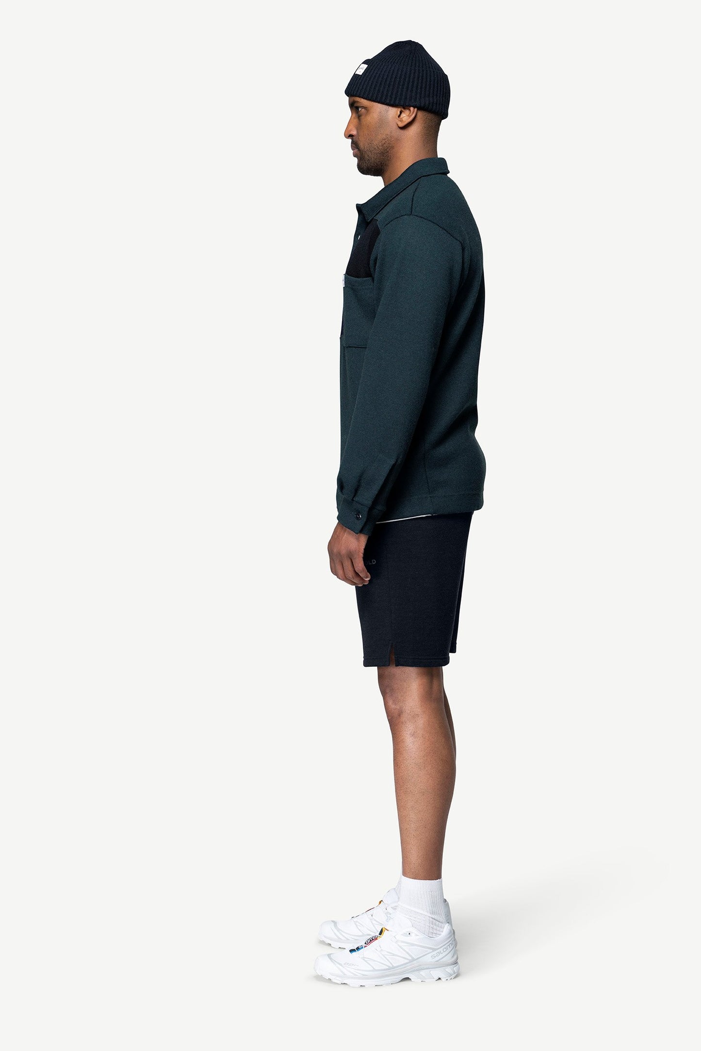 DevoldArchiveFerryPolo-PineSideView