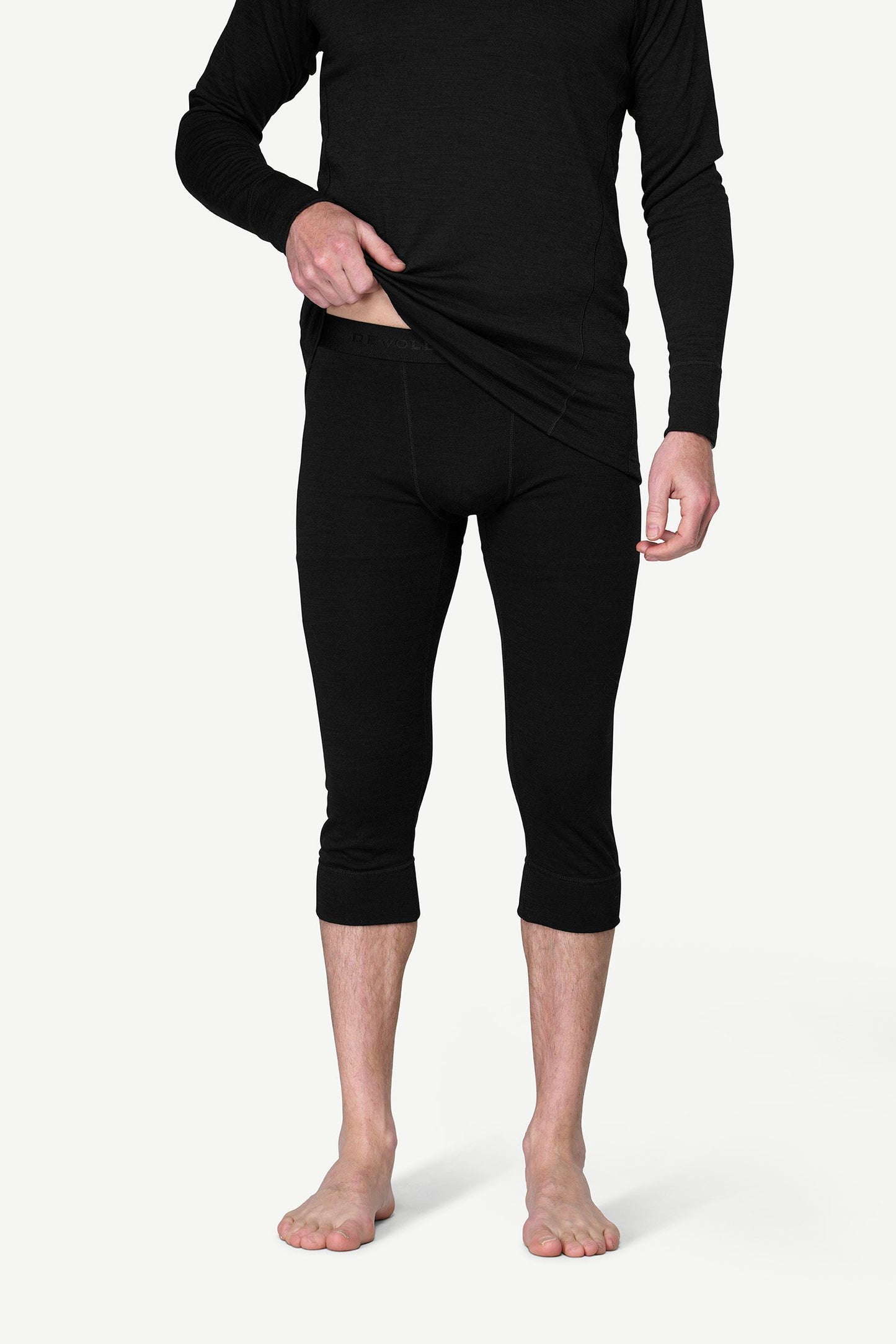 DevoldDuoActiveMerino20534LongsMan-BlackFrongView