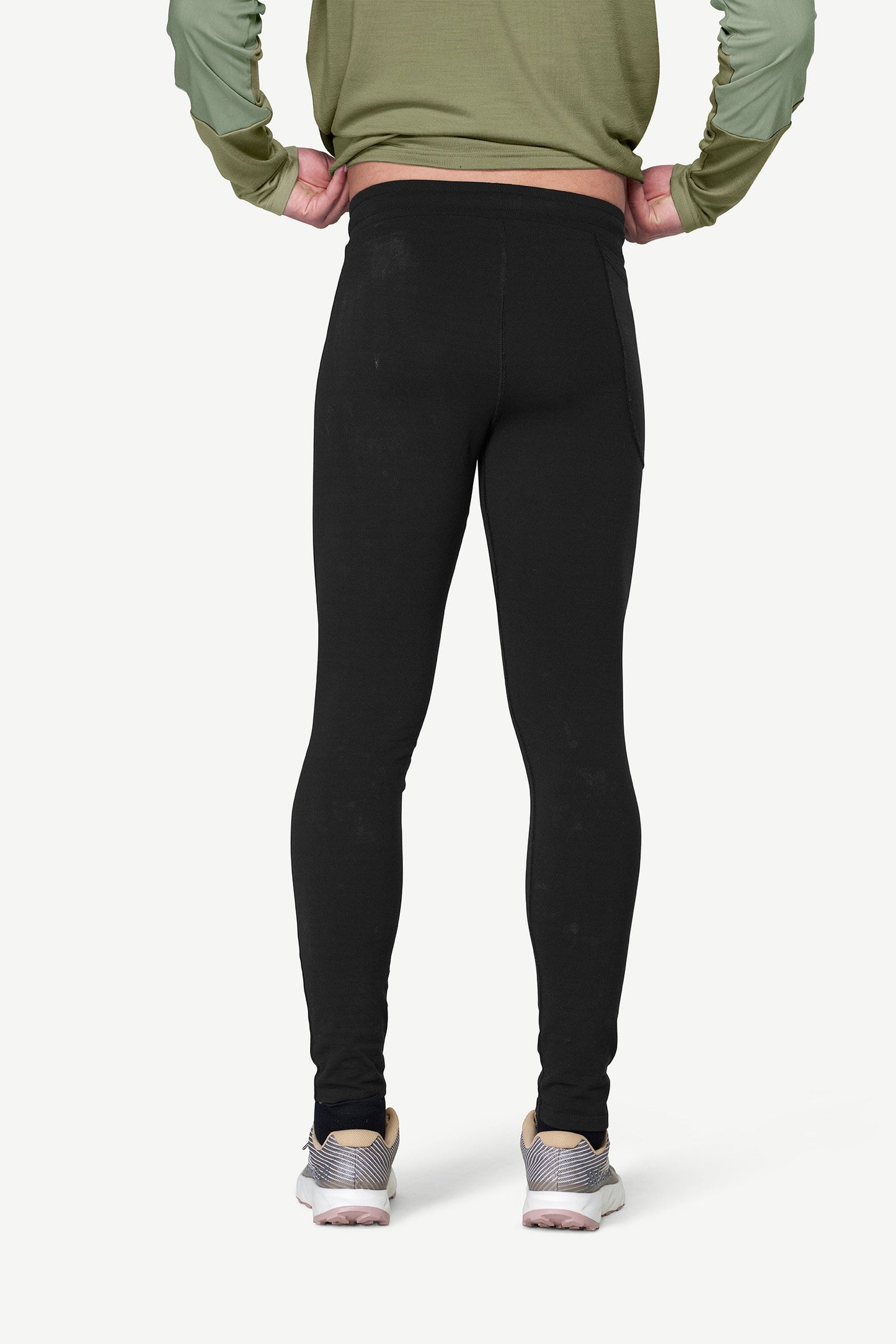 DevoldEnduranceMerinoTightsMan-BlackBackView