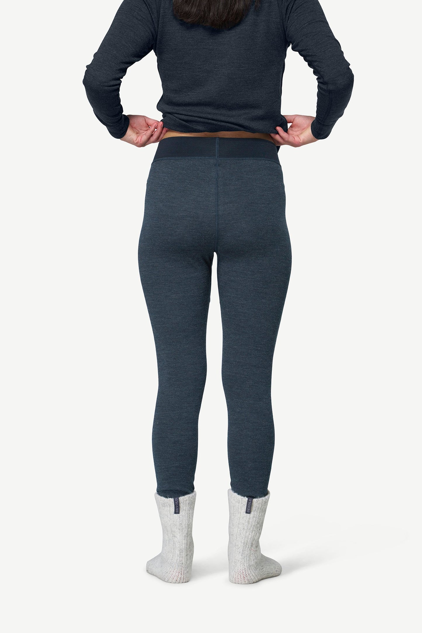 DevoldExpeditionMerinoSilkLongsJr-Ink-12BackView