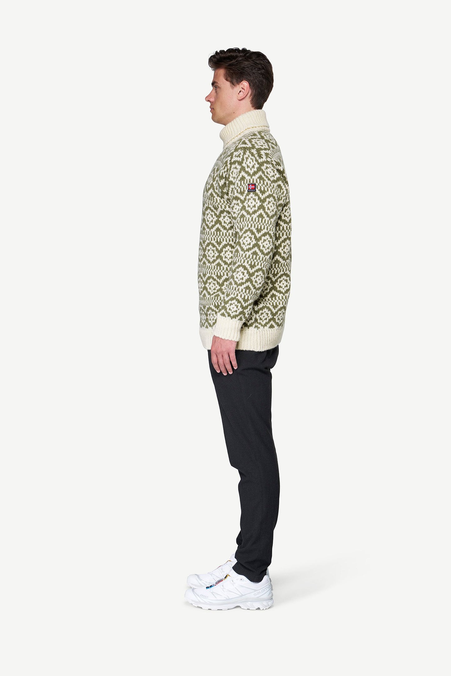 DevoldHoddevikWoolHighNeck-OffwhiteOliveManSideView
