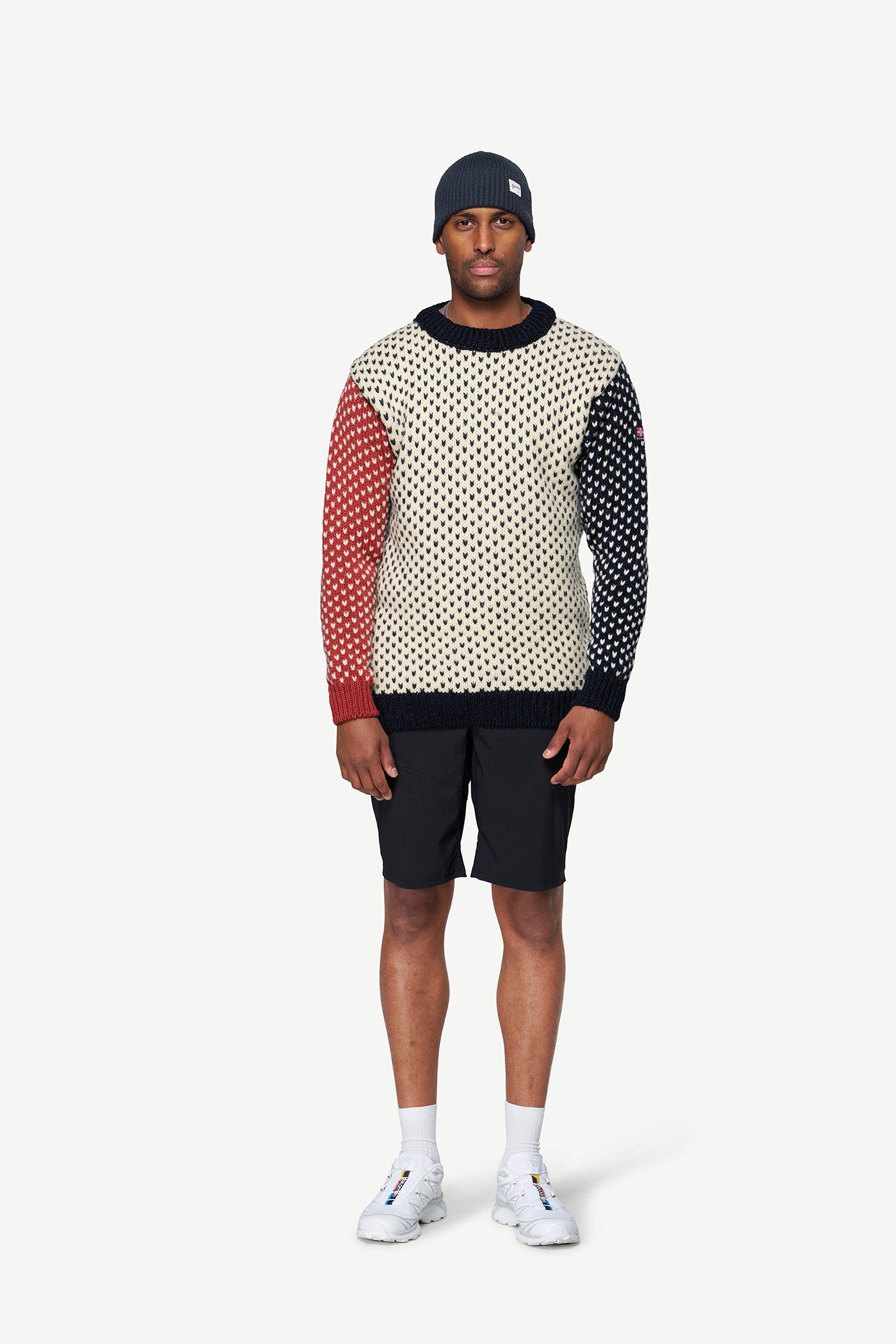 DevoldNordsjoWoolSweater-OffwhiteNavyMarsalaMenFrontView