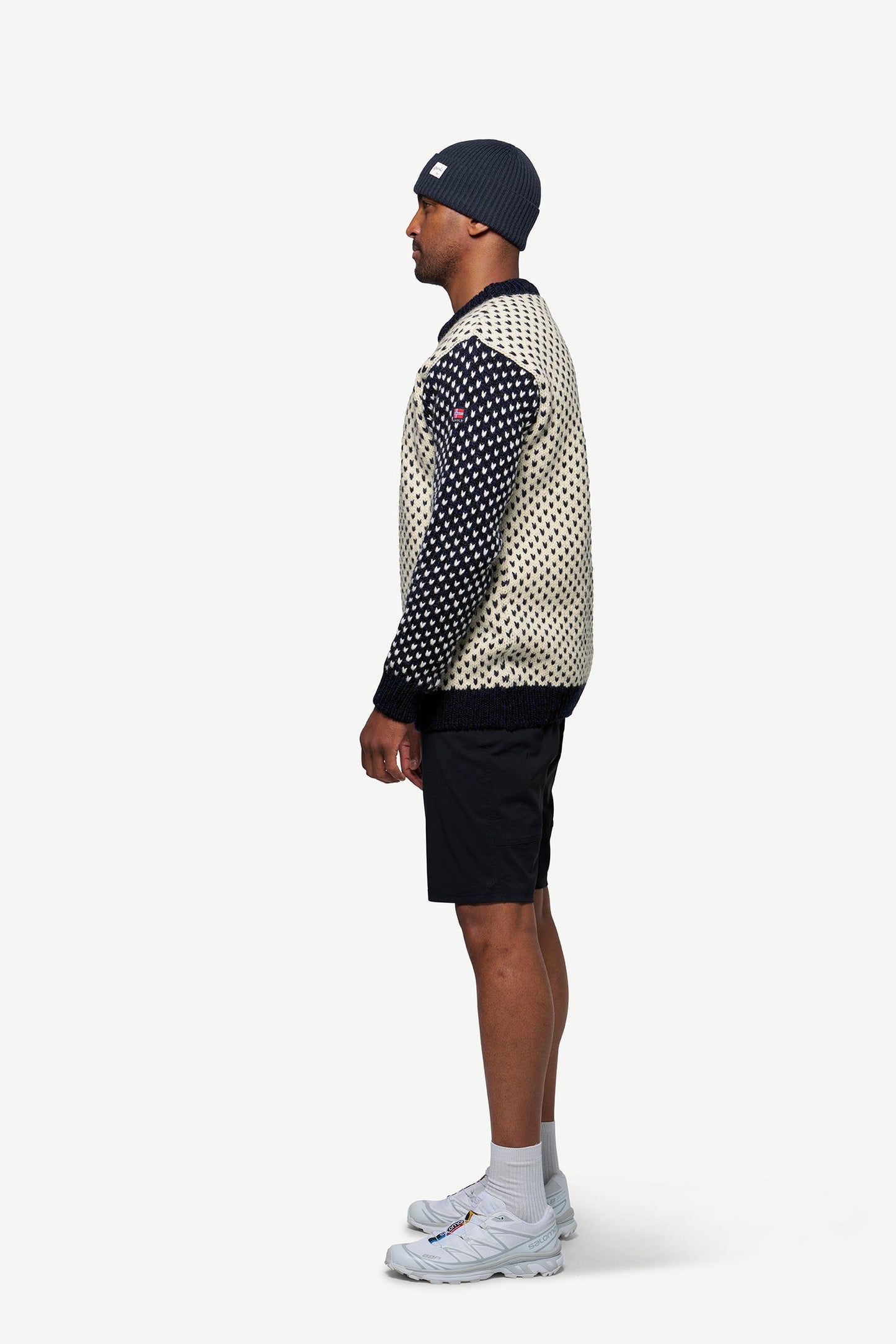 DevoldNordsjoWoolSweater-OffwhiteNavyMarsalaMenSideView