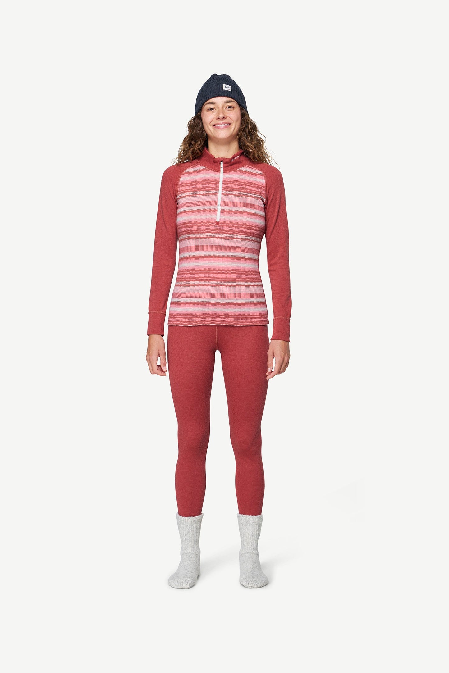 DevoldSignatureMerino230ZipWmn-MarsalaFrontView