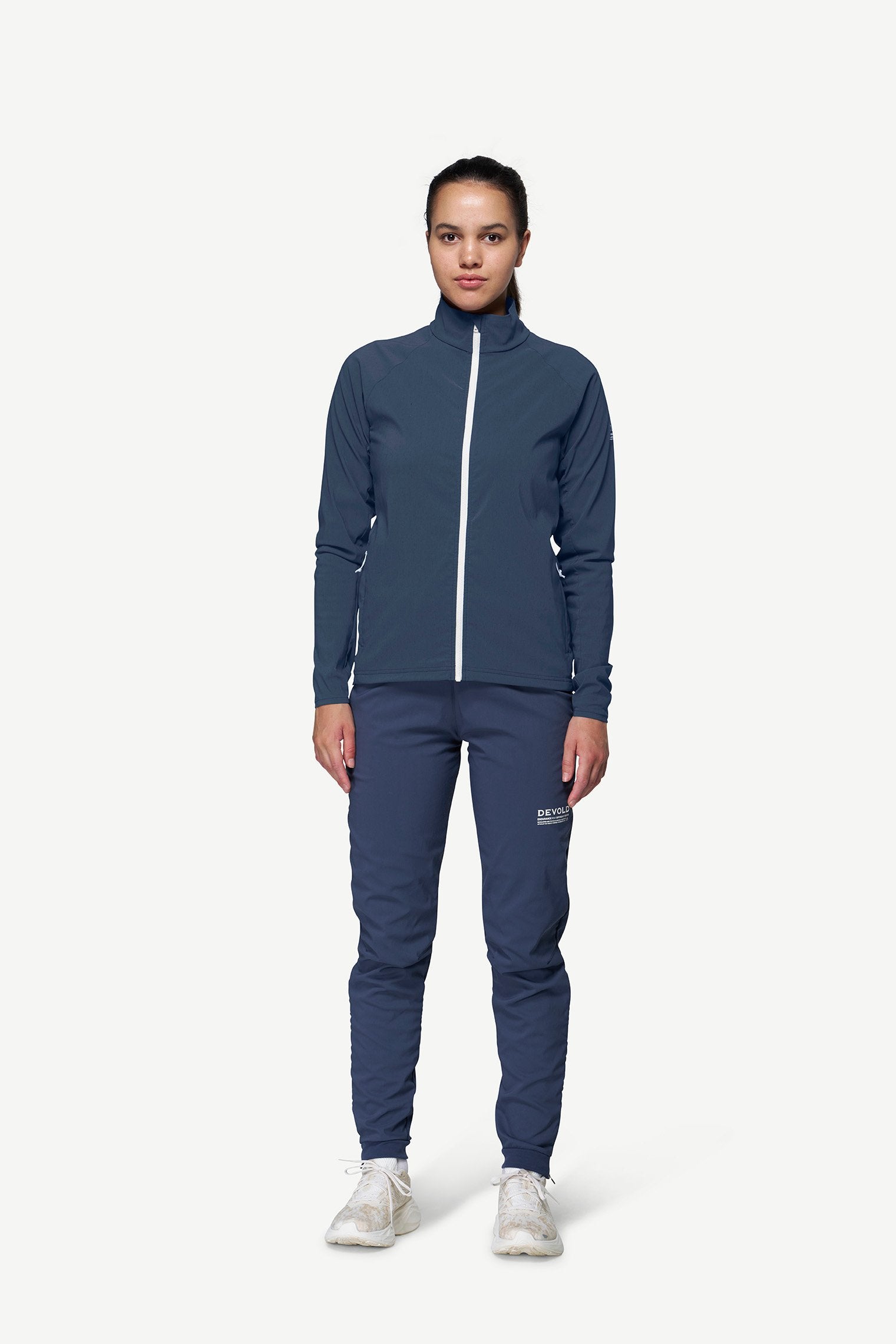 Devold_Endurance_Merino_Jkt_Wmn_-_Vintage_Front_View
