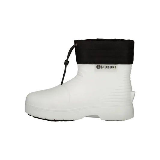 FubukiNiseko3.0LowWhiteBootsSideView