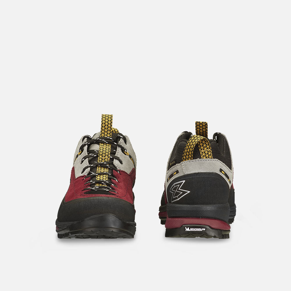 Garmont Women's Dragontail Tech GTX Approach Shoes - Rhubarb Red/Grey