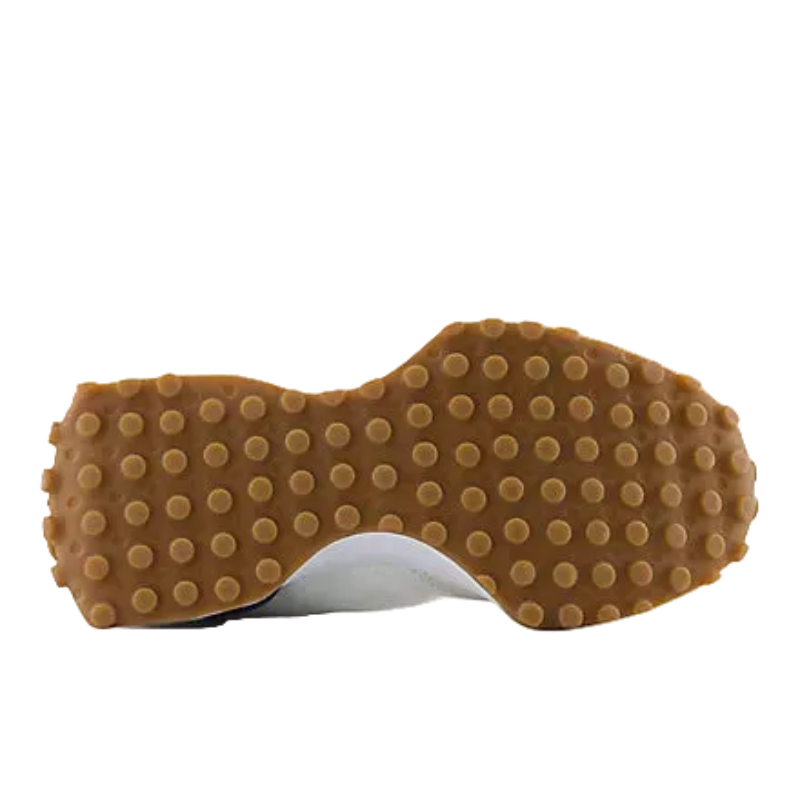 Grippy gum sole with pebble tread, perfect for mountain hikes and daily outdoor adventures.