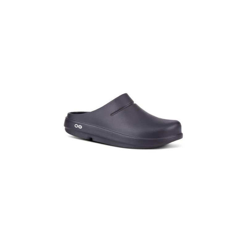 Comfy black slip-on clog, perfect for mountain adventures and everyday relaxation.