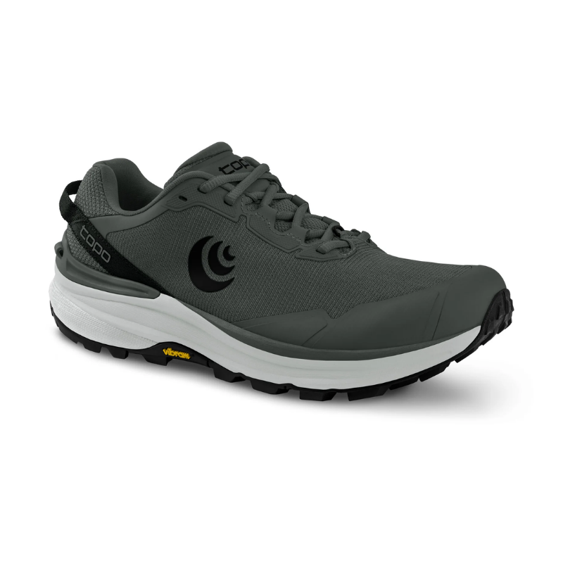 TopoAthleticTraverseGrey_CharcoalFrontSideView
